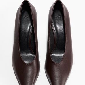 H&M Women's Dark Brown Pointed Toe Pumps